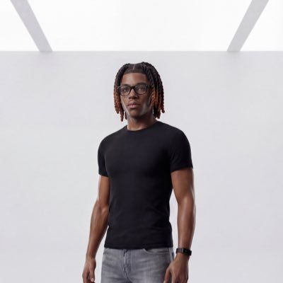 Rosly, founder of Lumia